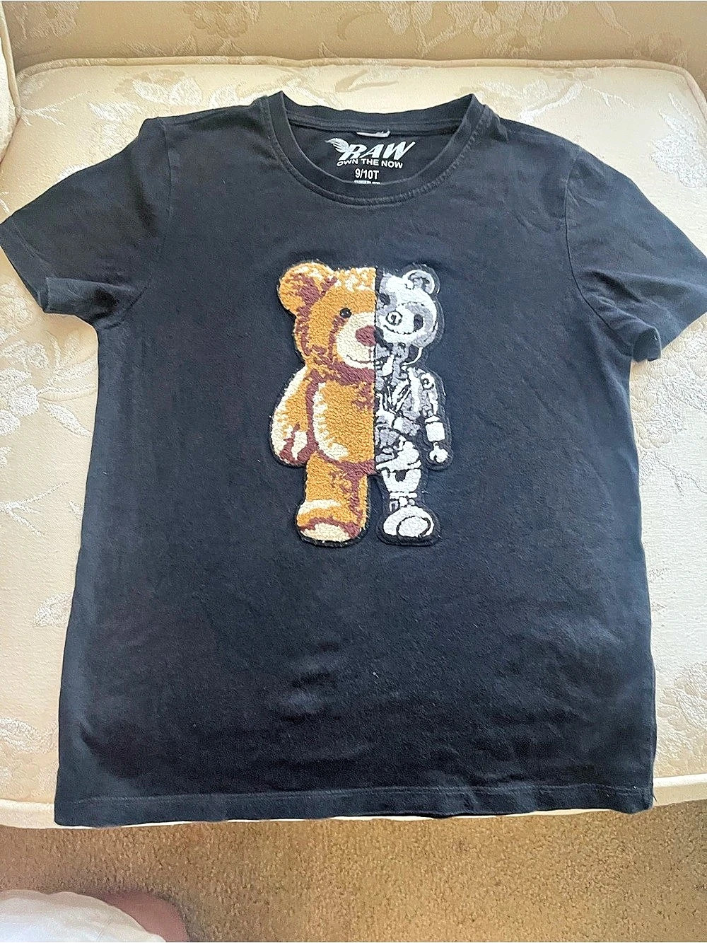 RAW Boys Size 9/10T Black Graphic Tee